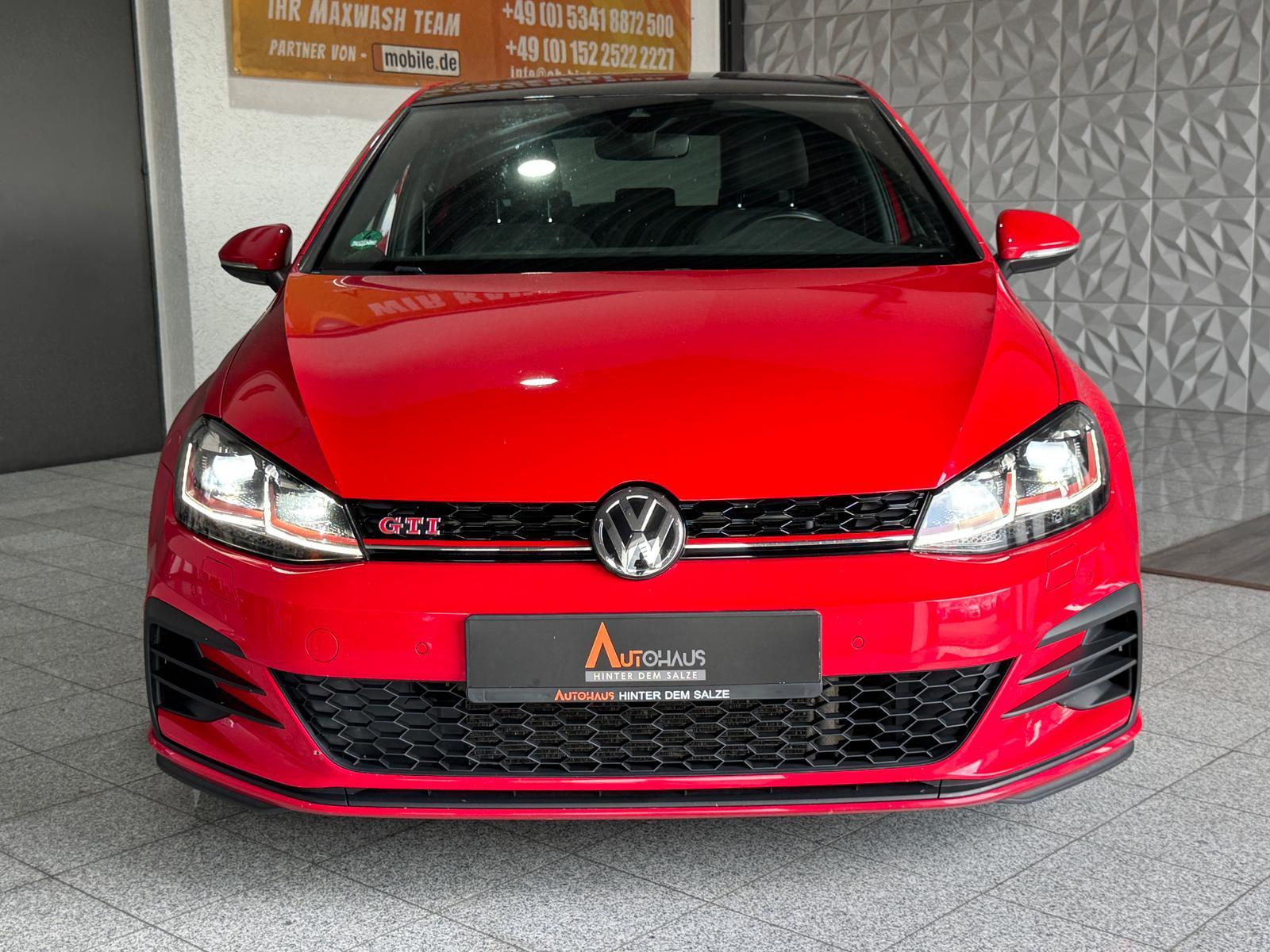 Volkswagen Golf GTI Performance Virtual/PANO/Matrix/SZH/ACC