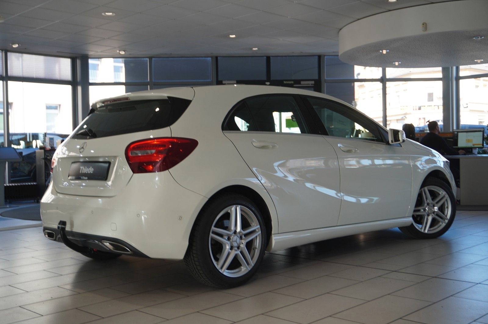 Fahrzeugabbildung Mercedes-Benz A 180 CDI URBAN KLIMA/SHZ/PDC/TEMP./SPORT/AHK