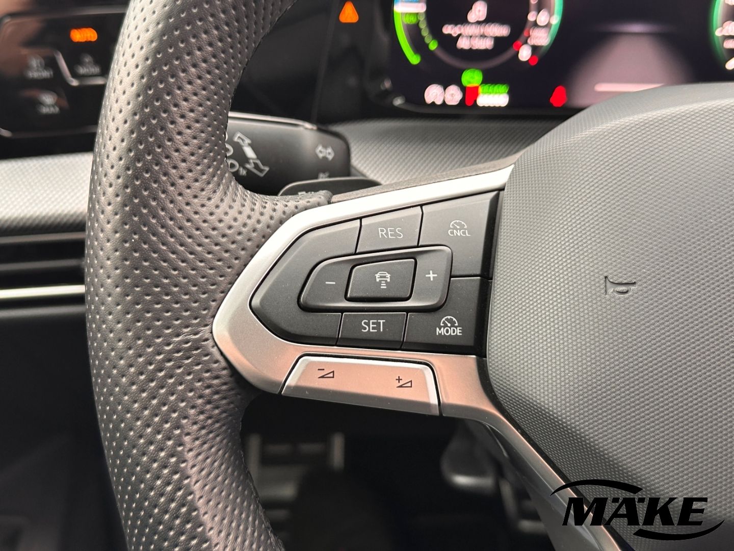 Golf GTE Hybrid DSG BLACK STYLE DCC PD LEDER RFK