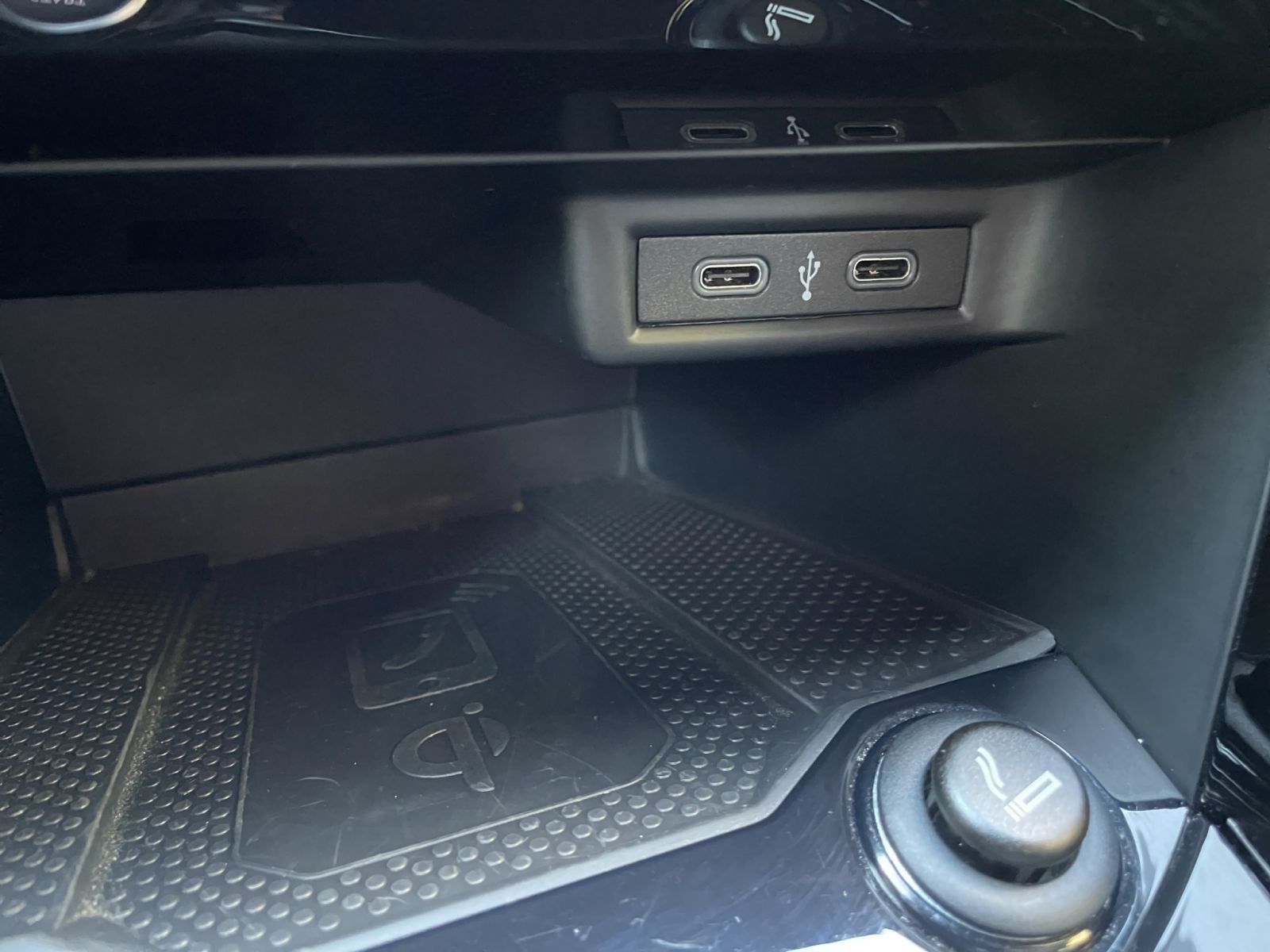 Volkswagen T-Roc - Bild 15