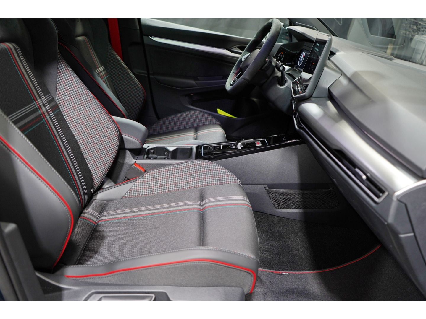 Volkswagen Golf GTI Clubsport 2.0 TSI DSG EDITION 50 HUD 36 foto 5