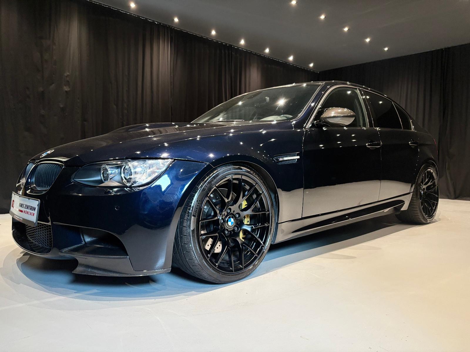 BMW M3 COMPETITION E90 4.0 V8 420ch DKG - ÉCHAPPEMENT M PERFORMANCE - CUIR NOVILLO ROUGE - AUDIO BMW INDIVIDUAL - SUSPENSION EDC - TOIT OUVRANT