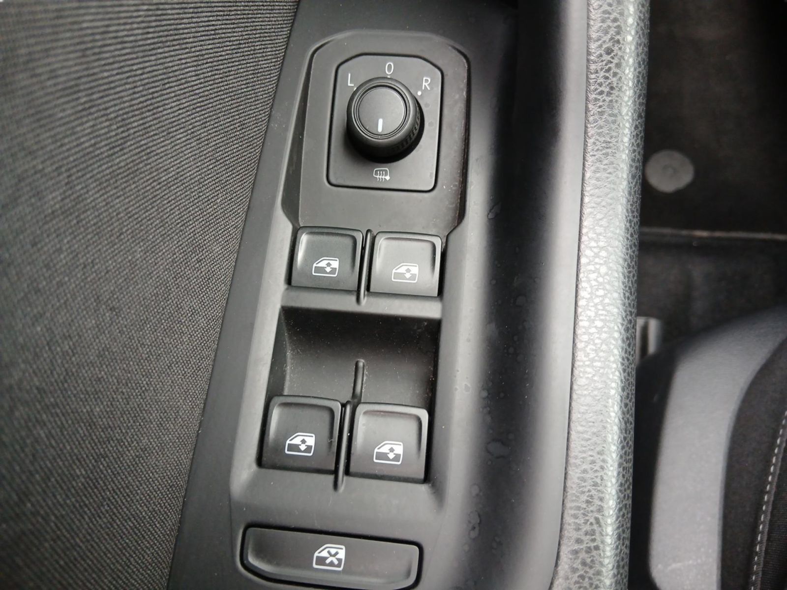 Volkswagen Passat Variant - Bild 19