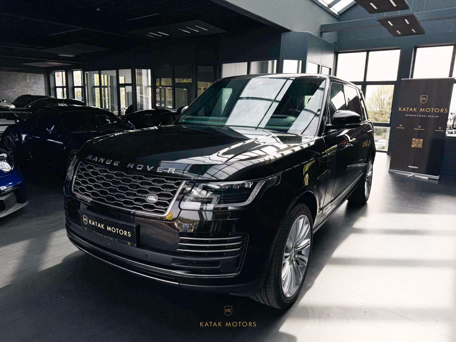 Land Rover Range Rover 5.0 V8 SC Autobiography LWB/TV/