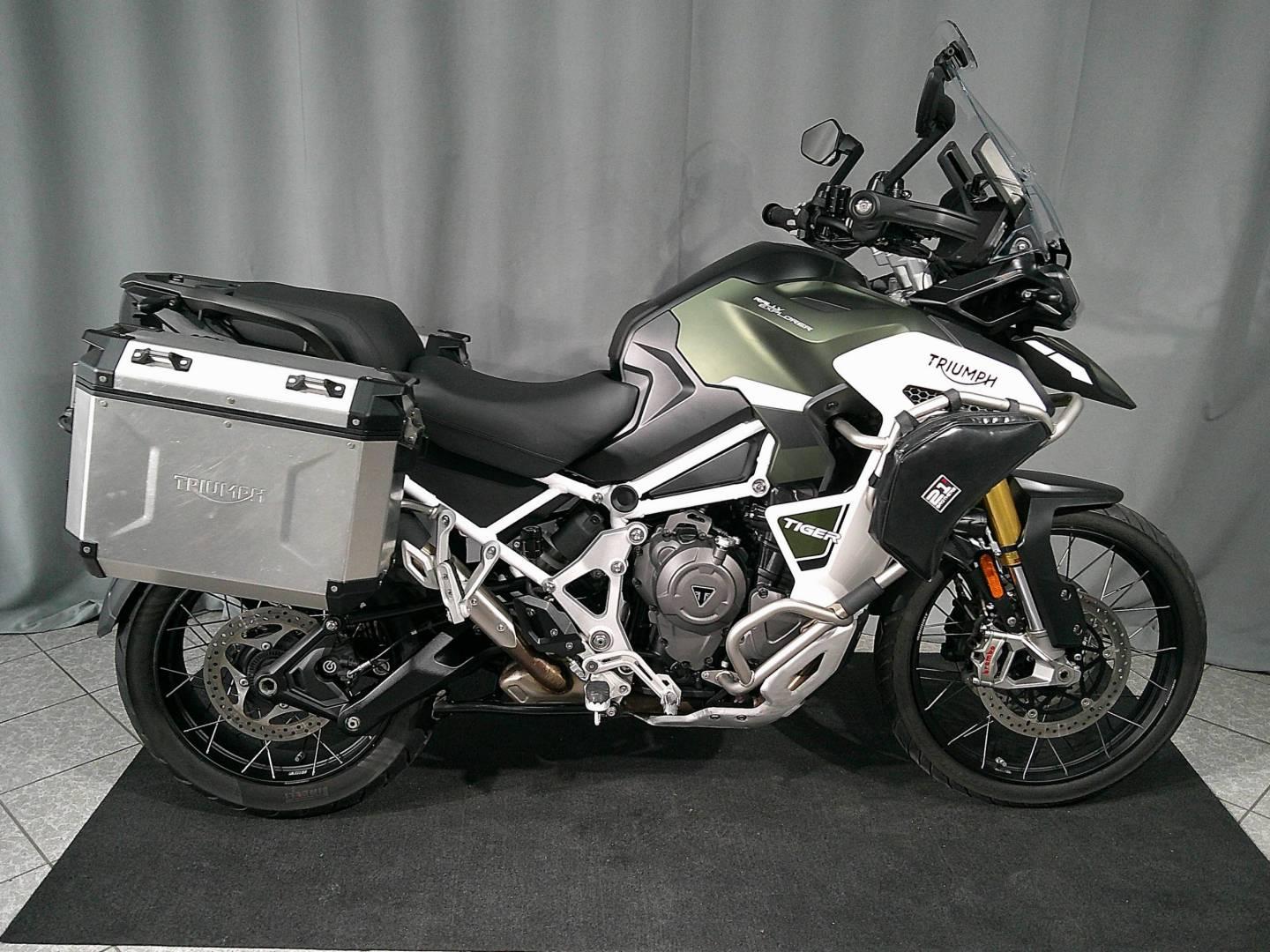 Triumph Tiger 1200 Rally Explorer, TOP Zustand, viel Zub
