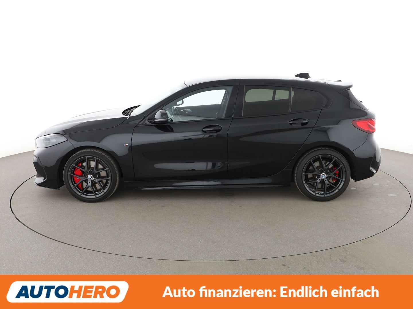BMW 1er M135i xDrive Color Vision Aut.*NAVI*LED* imagem 3