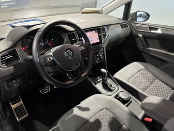 Fotografie 13 des VW Golf Sportsvan 1.5 TSI ACT OPF DSG Join AHK ACC