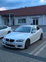 BMW E93 330d LCI M-Paket - BMW 330 aus 2011: 330d