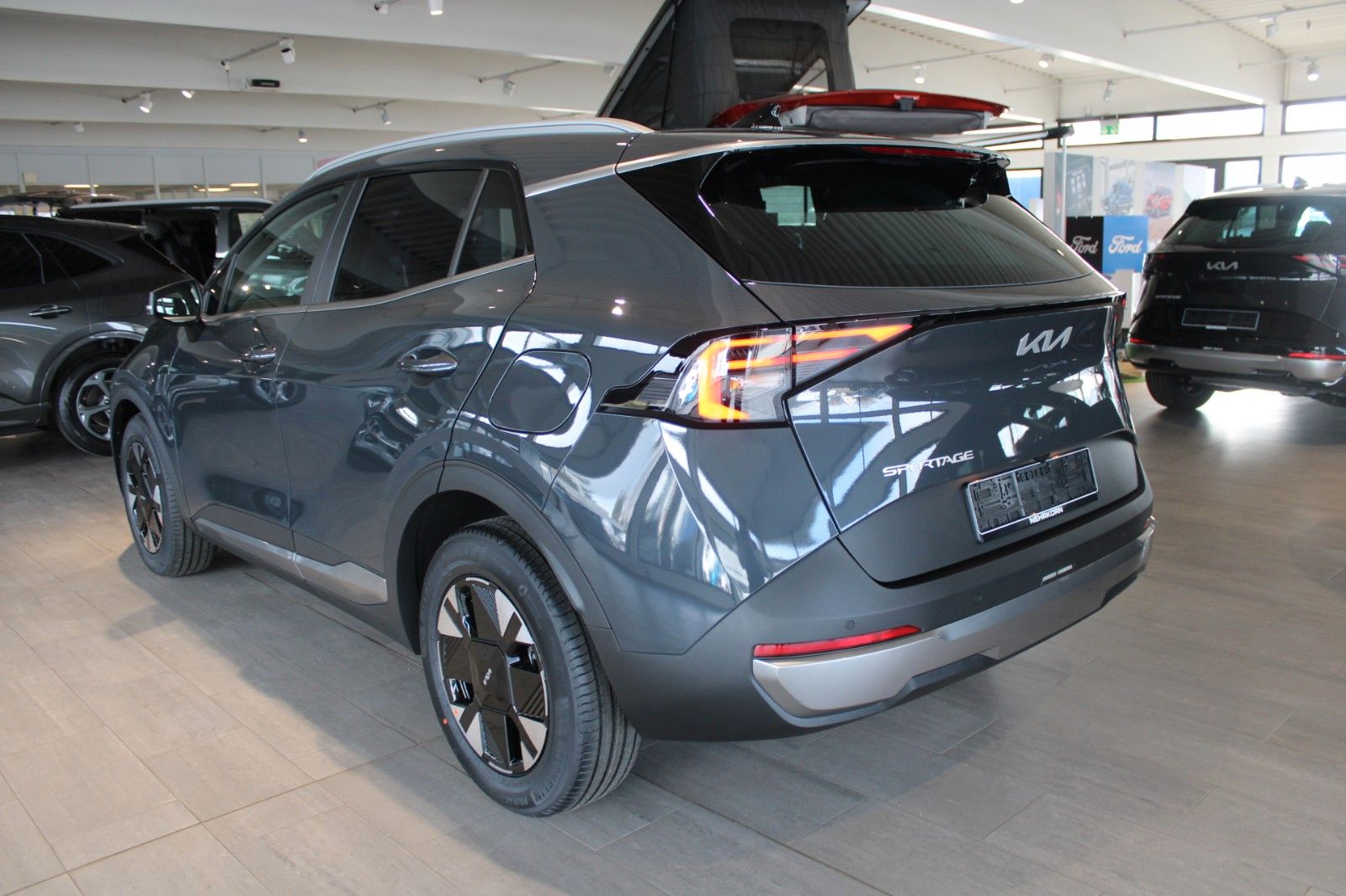 Fahrzeugabbildung Kia Sportage 1.6 T-GDI DCT Vision KOMFORT PAKET