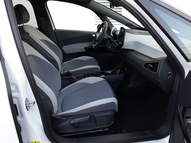Fahrzeugabbildung Volkswagen ID.3 Pro Performance Navi MatrixLED Kamera 19"