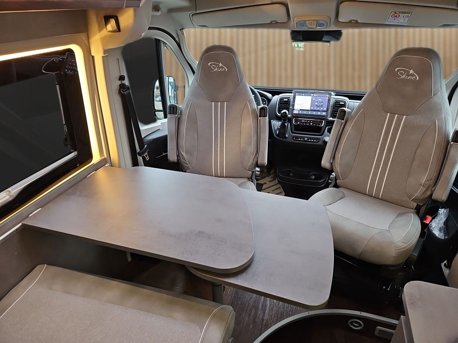 Fahrzeugabbildung Pössl Summit Shine 640 Citroen Mark,Solar,Standheizung