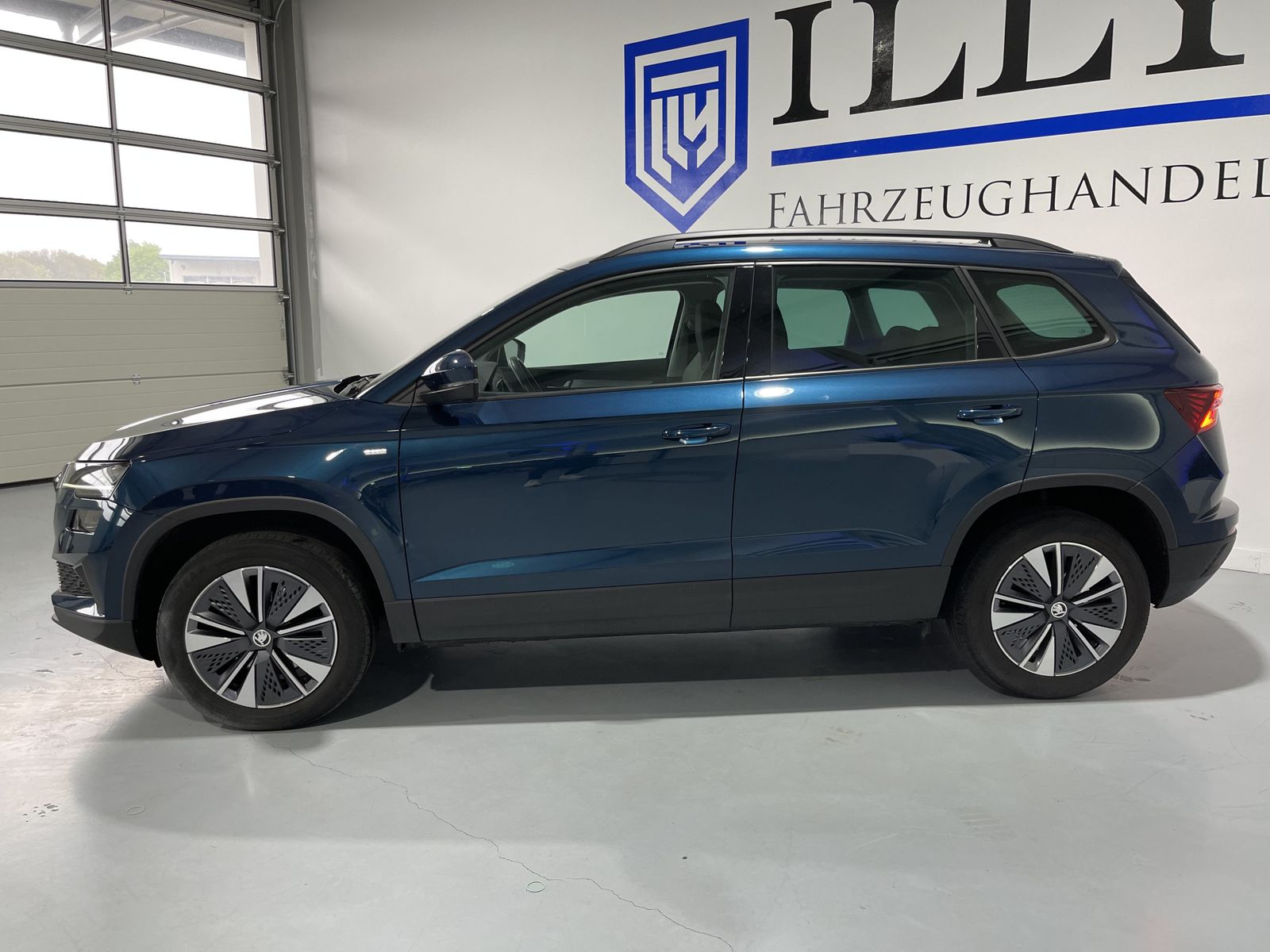Fahrzeugabbildung SKODA Karoq 1.5 TSI*LED*Cam*Virtual Cockpit*SHZ*