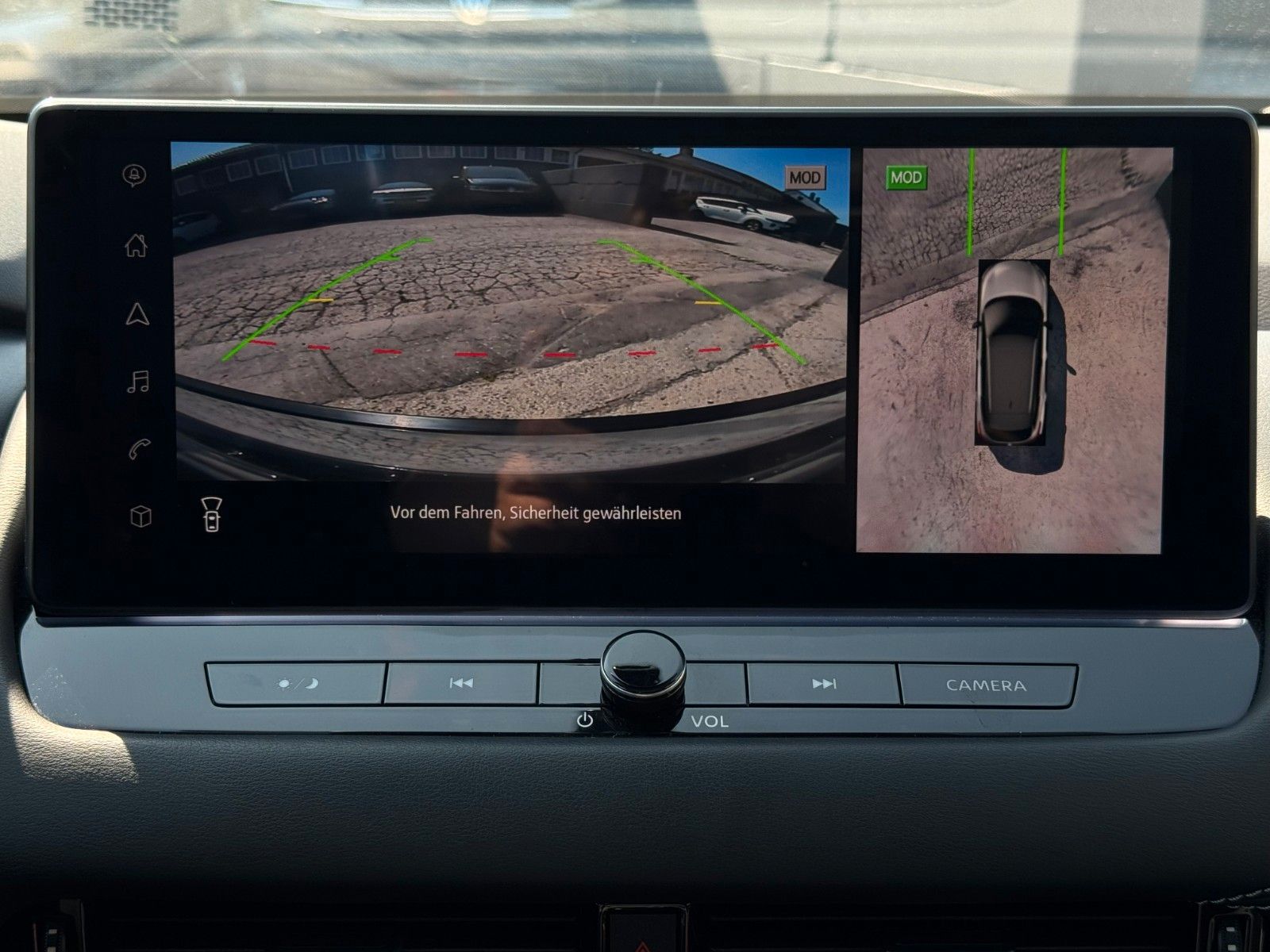 Fahrzeugabbildung Nissan Qashqai 1.3 DIG-T MHEV N-Connecta Pano 360° ACC