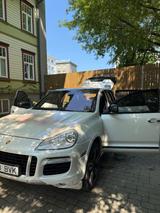 Porsche Cayenne Turbo S Turbo S - Porsche Cayenne aus 2009: Turbo