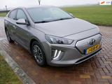 Hyundai IONIQ Premium EV 38 kWh FULL * 11499 NETTO * - Hyundai IONIQ aus 2020