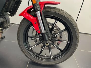 Ducati Scrambler 800 Icon mit Garantieerweiterung