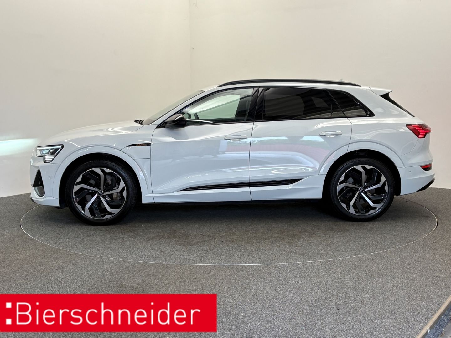 Audi e-tron - Bild 3
