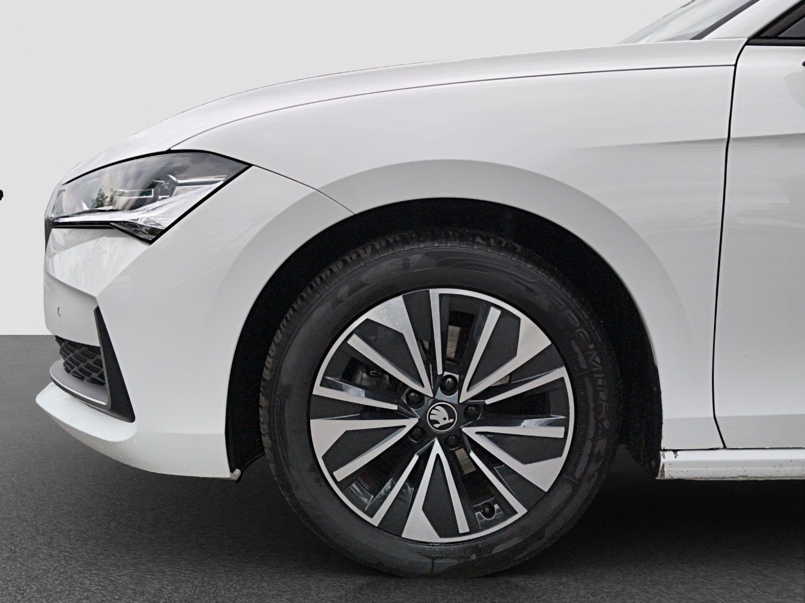 Skoda Superb - Bild 12