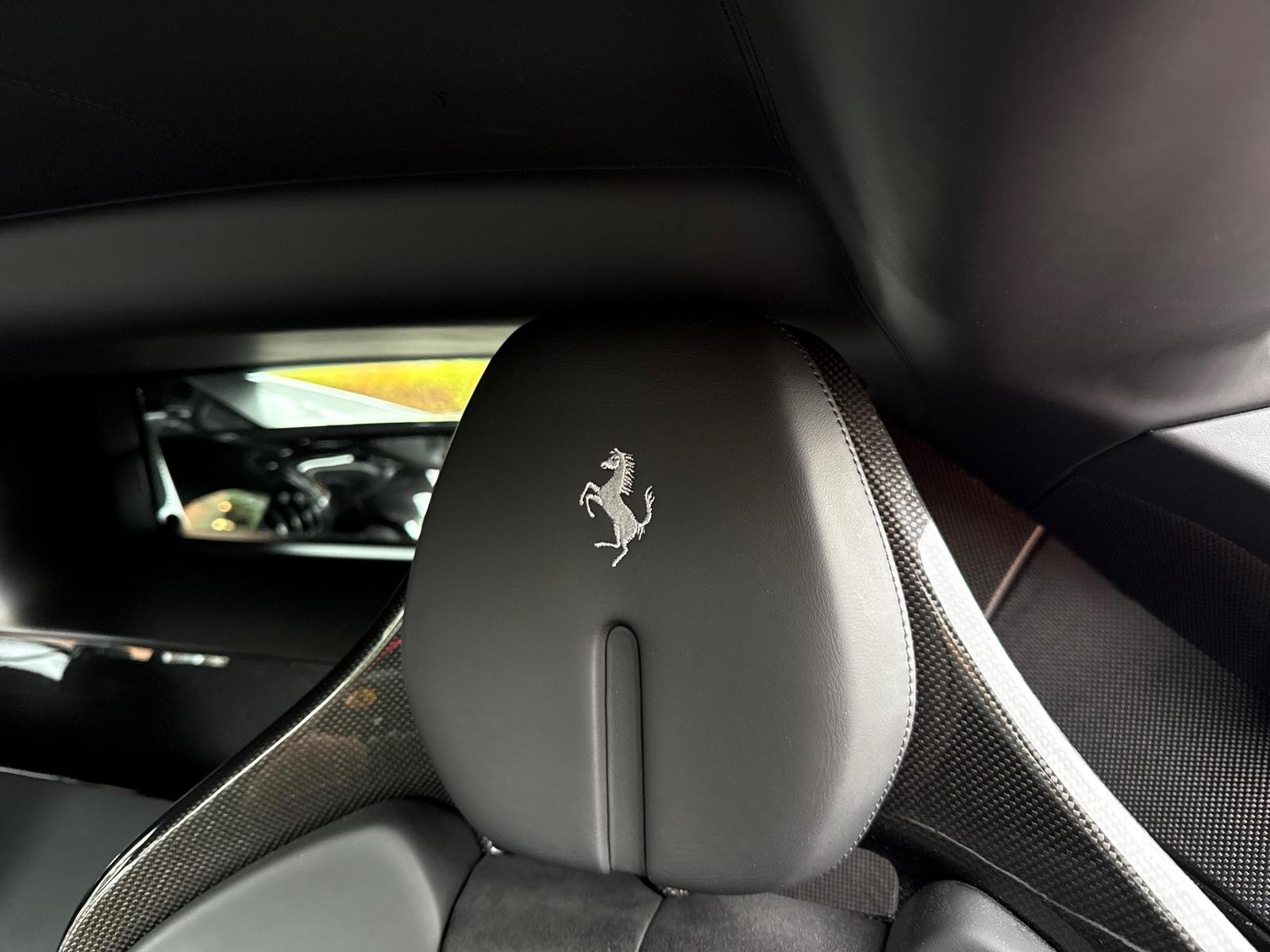 Ferrari SF90 Stradale *Assetto Fiorano*CarPlay*Kamera*