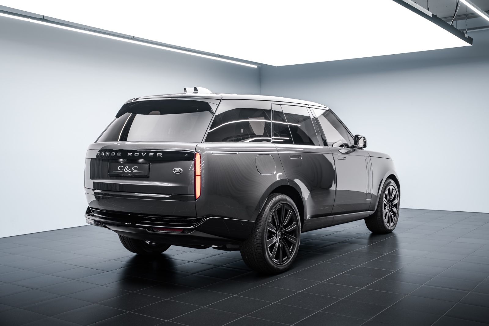 Fahrzeugabbildung Land Rover Range Rover HSE SHADOW/PANO/STANDHZG.