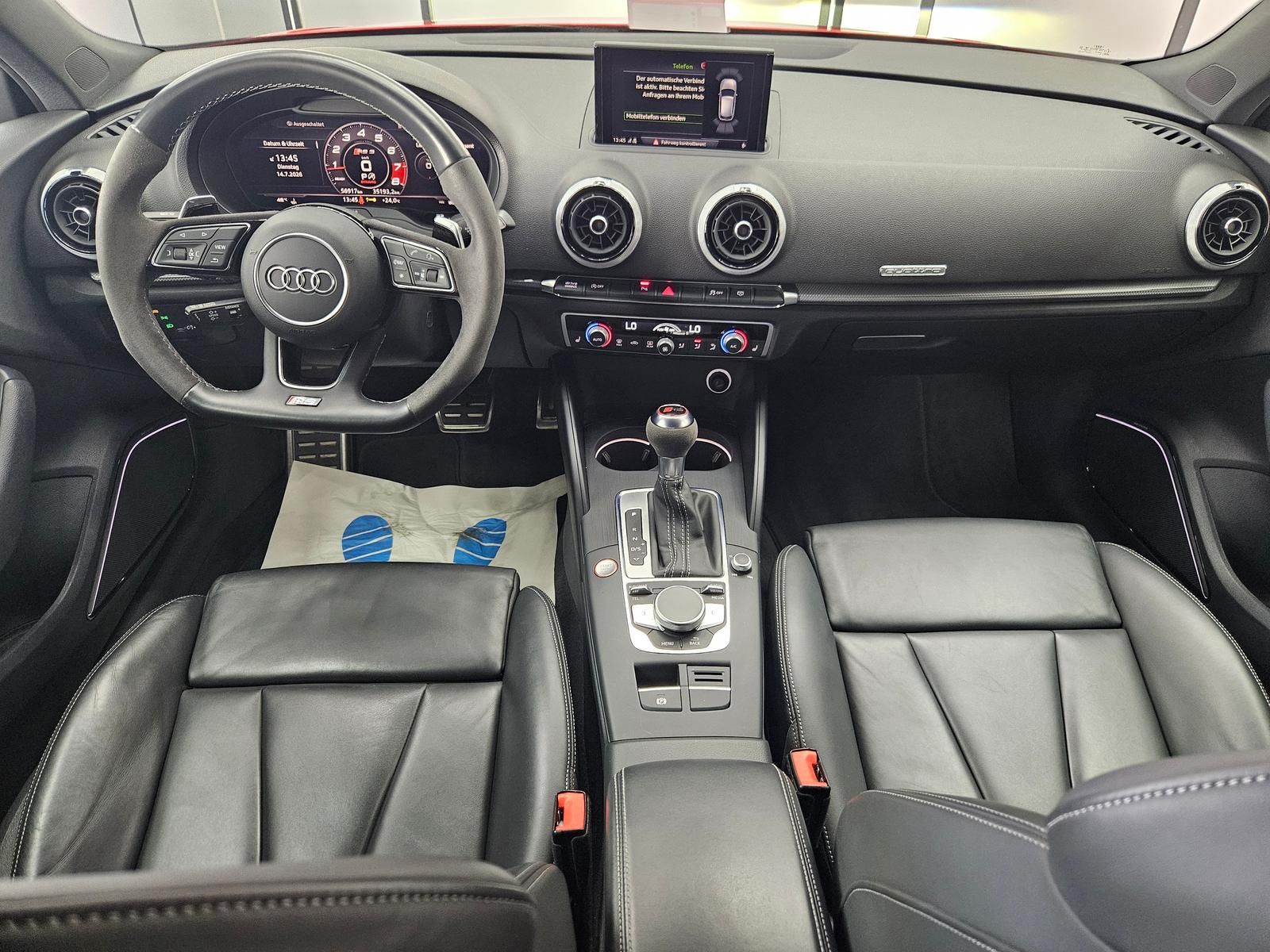 Audi RS3 2.5 TFSI quattro, foto 19
