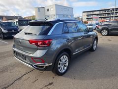 VW T-Roc Style 150 PS DSG #LED+ #ACC #AHK VW T-Roc Style 150 PS DSG #LED+ #ACC #AHK
