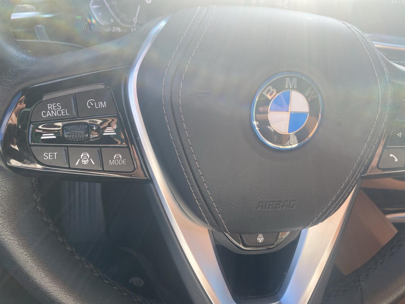 BMW 530e Touring Aut. Luxury Line ACC Laser AHK