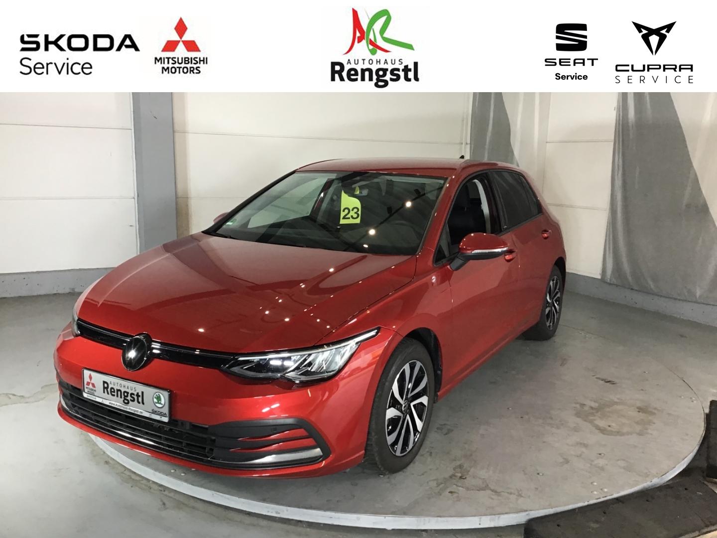 Volkswagen Golf VIII Active 1.5 TSI Navi/AHK/ACC/LED/PDC