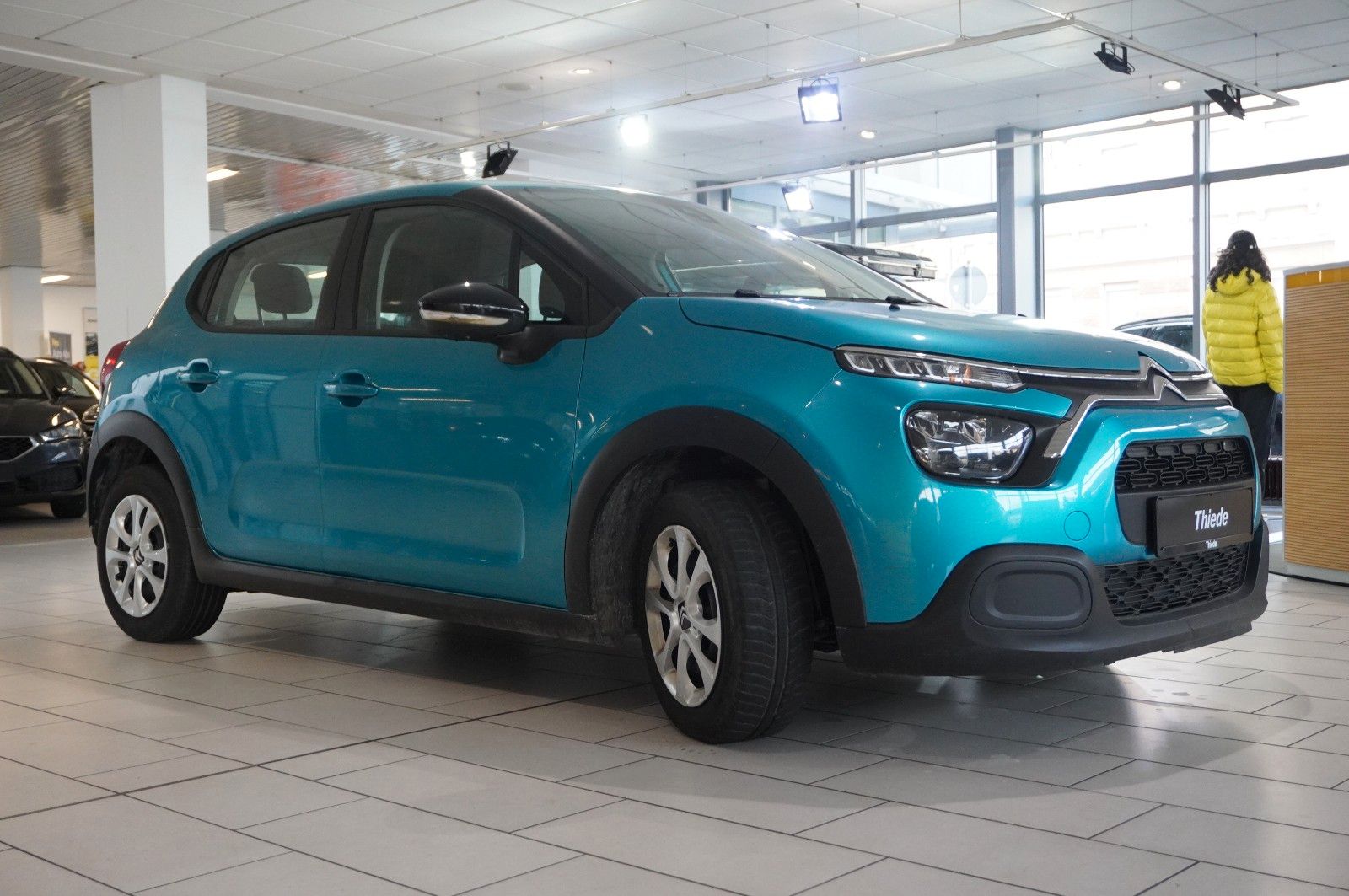 Fahrzeugabbildung Citroën C3 1.2 FEEL 5-TÜR LED/KLIMA/TEMP./USB/DAB+