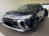 Mitsubishi Outlander 2.2 DI-D Plus 4WD Automatik 7-Sitzer - Mitsubishi Outlander: Allradantrieb