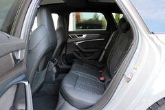 AUDI RS6 Avant /DYNAMIK+/ B&O/ STANDHZG/ SPORTABGAS AUDI RS6 Avant /DYNAMIK+/ B&O/ STANDHZG/ SPORTABGAS