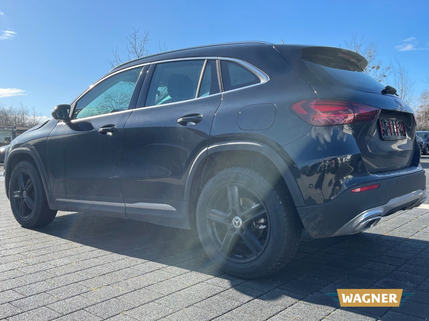 Fahrzeugabbildung Mercedes-Benz GLA 180 LED Navi Sitzheizung Frontschaden