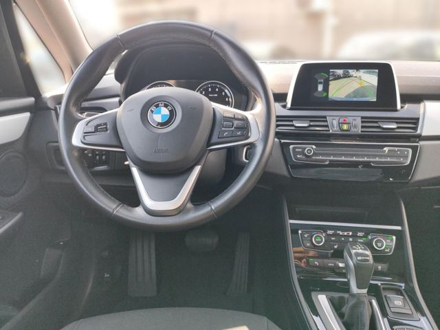 BMW 225 Active Tourer (Bild 16 von Array)