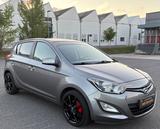 Hyundai i20 Classic Sport/KILMA/BT/2HAND - Hyundai i20 Gebrauchtwagen in Frankfurt