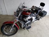 Triumph Rocket III Classic - Offers