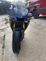 Yamaha R1 M - YAMAHA R1M