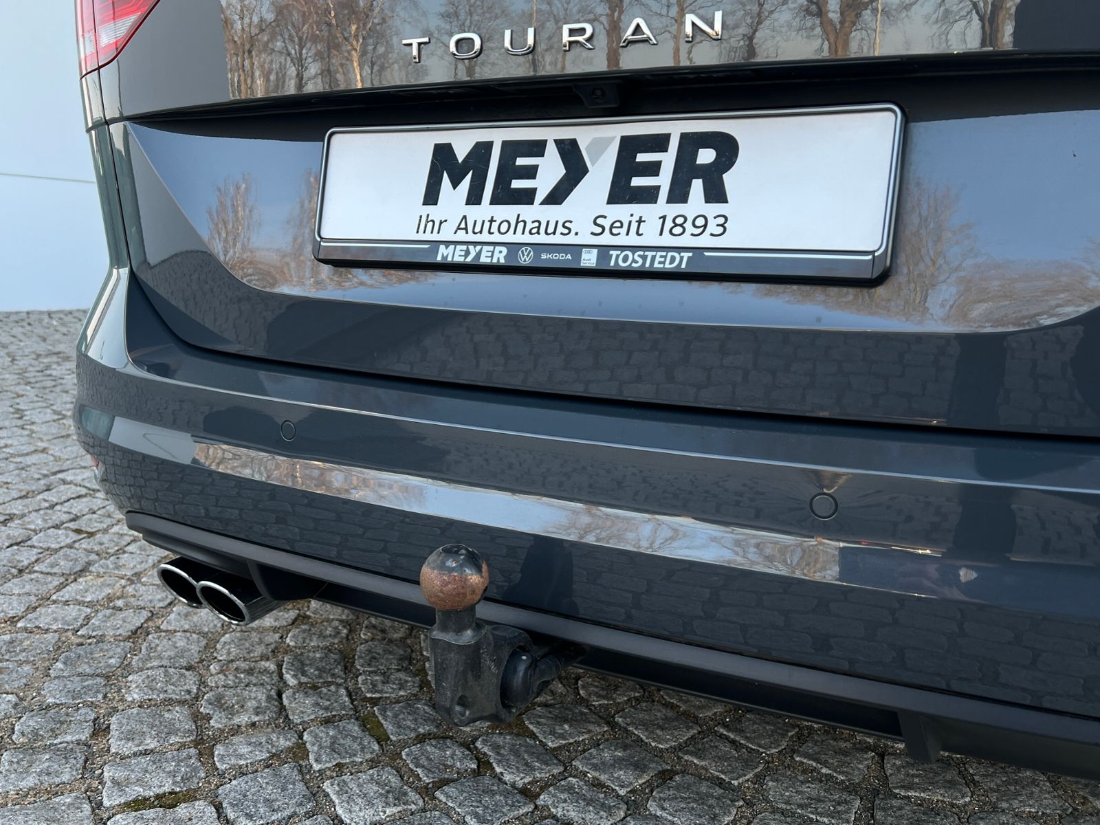 Fahrzeugabbildung Volkswagen Touran Highline 2.0 TDI DSG *AHK, 7 Sitze, LED,