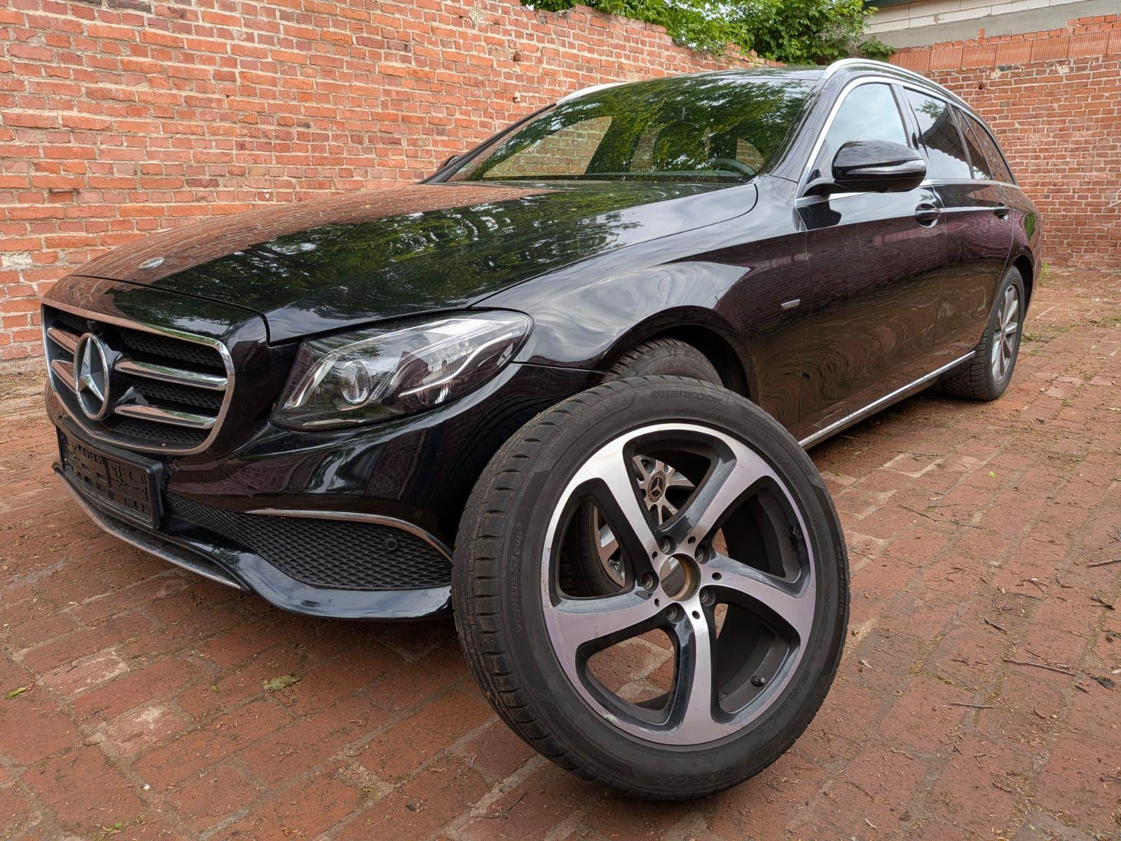 Mercedes-Benz E T-Modell E 200 Automatik