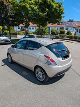 Lancia Ypsilon 0.9 Gold DFN Start&Stopp Gold - Lancia Ypsilon von privat