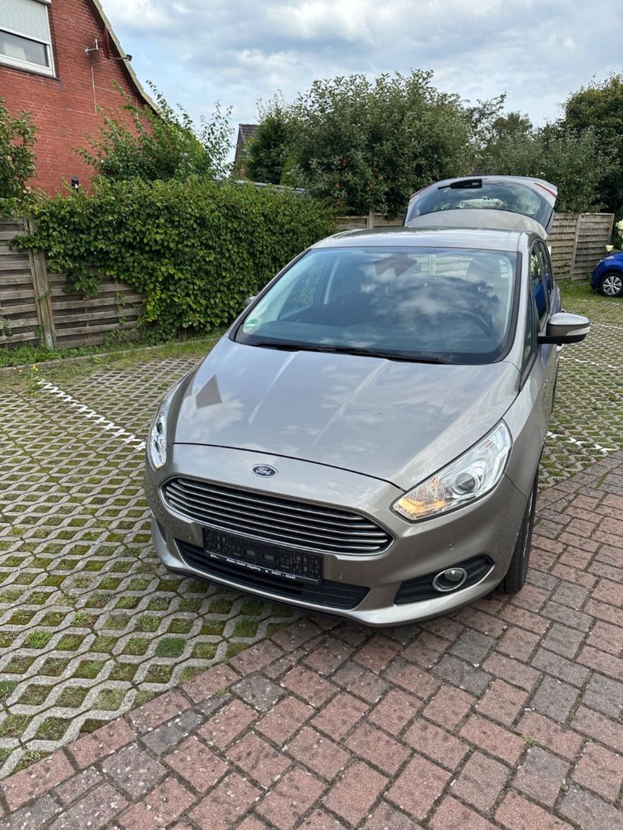 FORD S-Max