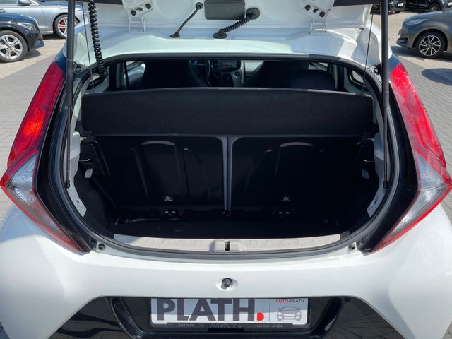 Toyota Aygo  x-play connect