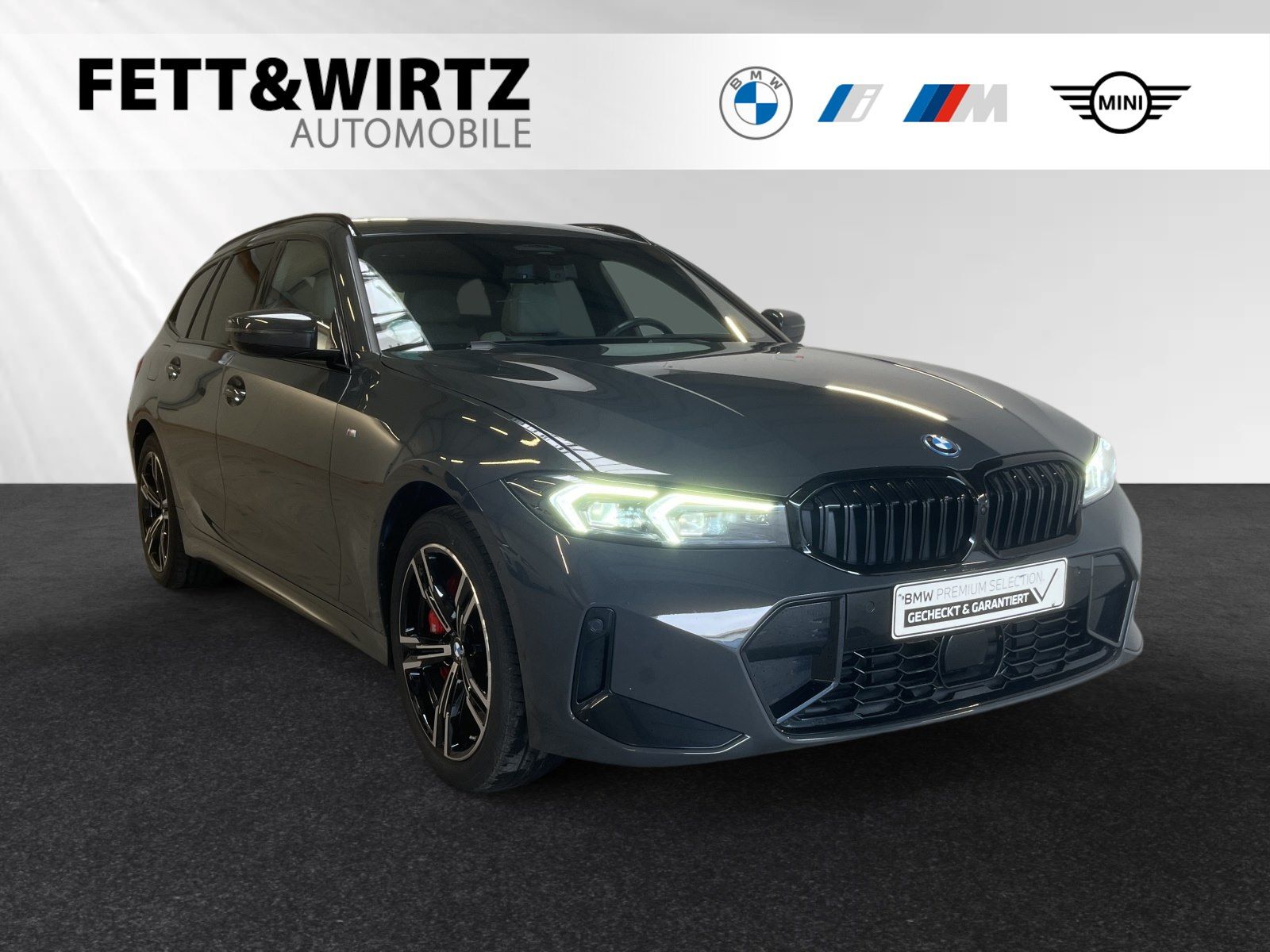 BMW 330e xDrive Touring M Sport Pro|AHK|Pano|Head-Up