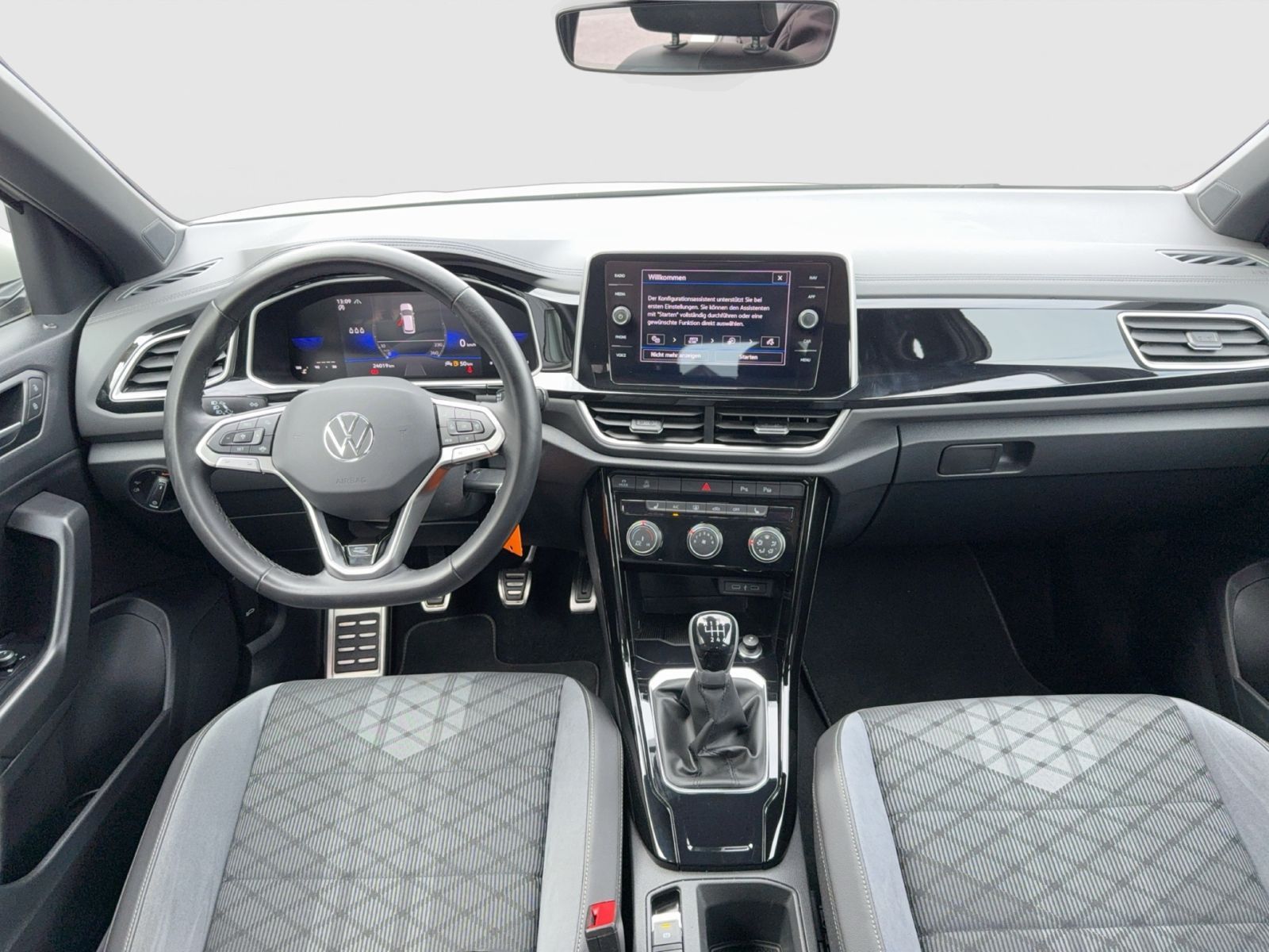Volkswagen T-Roc - Bild 12