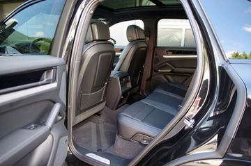 Porsche Cayenne*21",Luft,ACC,BOSE,Pano,Beifahrerdisplay*