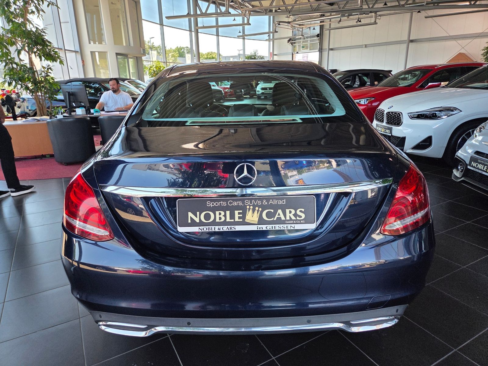 Fahrzeugabbildung Mercedes-Benz C 200 Avantgarde AHK MEMORY LED NAVI