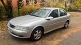 Opel Vectra 1.8 16V Edition 100 Edition 100 - Opel Vectra Edition-100