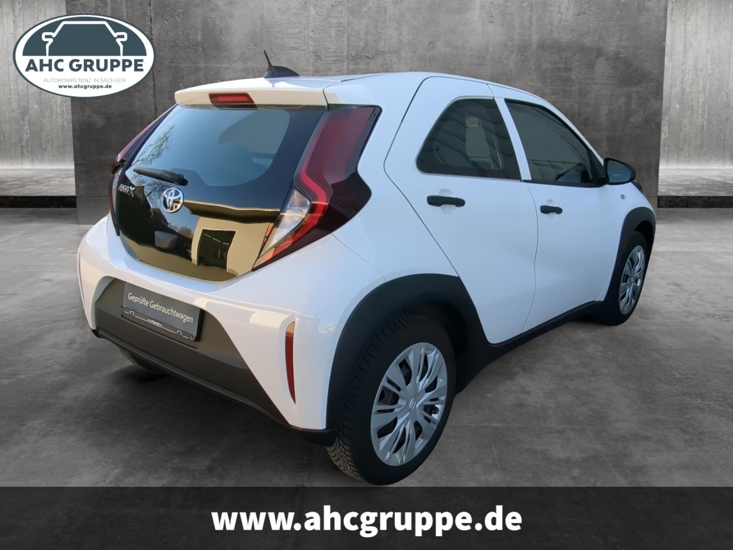Toyota Aygo X 1.0-l 5-Türer Basis 5-Gang-Schaltgetr., K