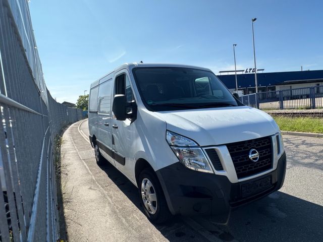 Nissan NV400