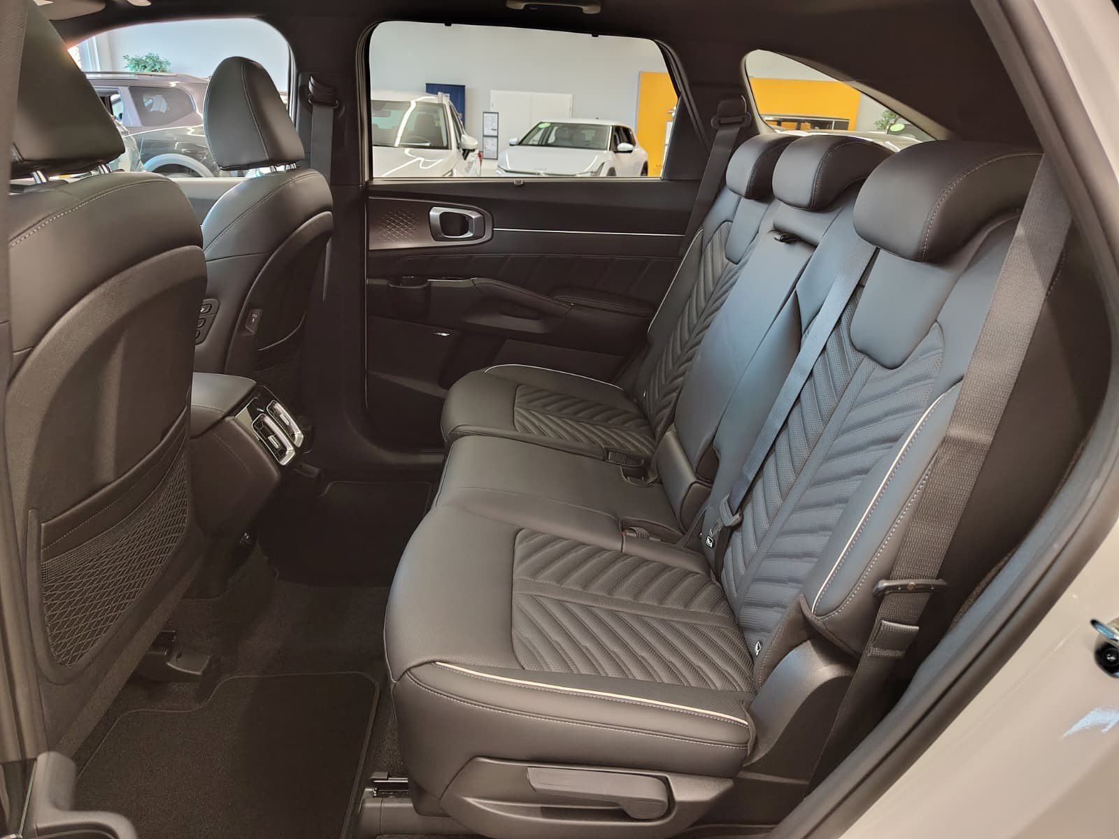 KIA Sorento 2.2 CRDi DCT AWD Platinum Nappa – Bild 9