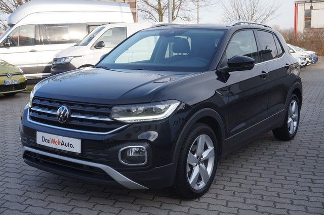 Fahrzeugabbildung Volkswagen T-Cross TSI Style DSG LED Navi PDC SH 17"